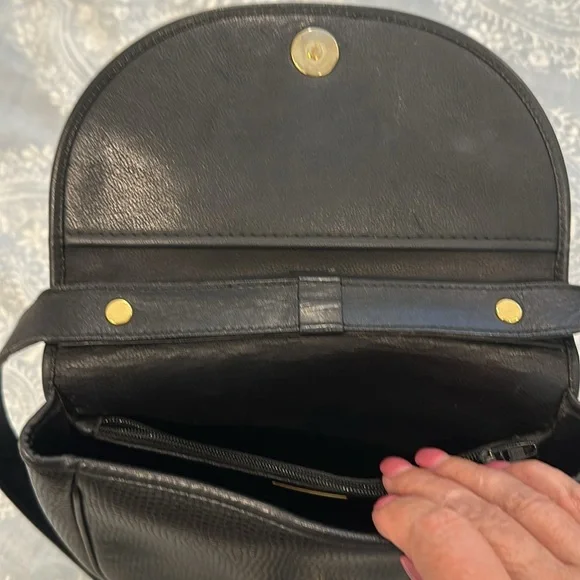 Dior Black Leather Crossbody Bag - Picture 4 of 13